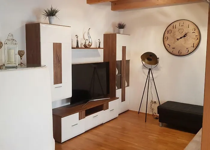 Ferienwohnung 2 *